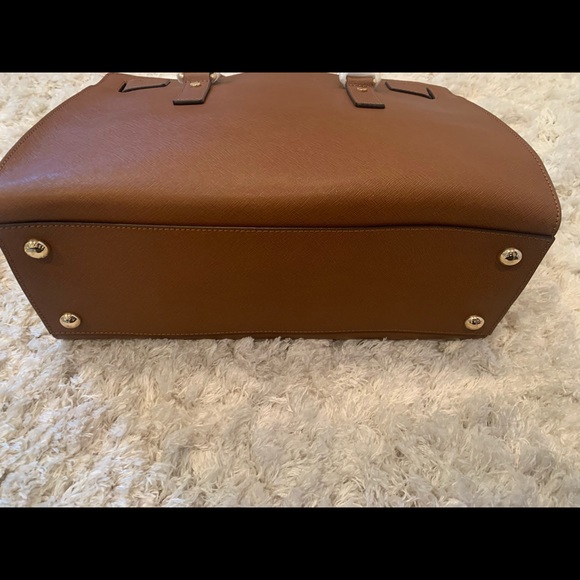New Michael Kors Hamilton tote in luggage - Picture 2 of 7